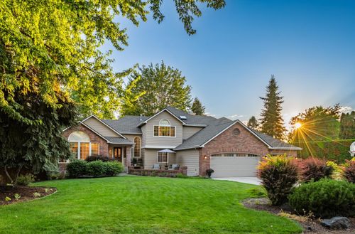 2006 E Westminster Ln, Spokane, WA, 99223 | Card Image