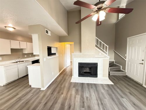 2702-1122 Millview Dr, Arlington, TX, 76012-2339 | Card Image