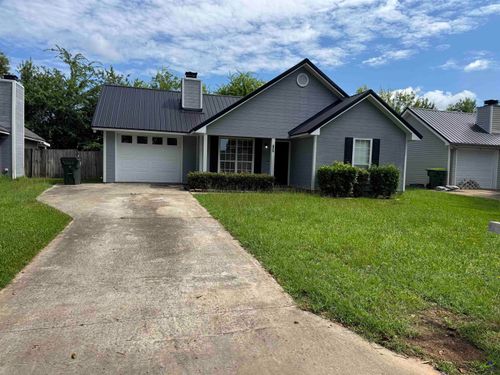 105 Westoak Ct, Warner Robins, GA, 31093-8550 | Card Image