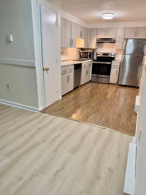 a23-42 Sawanson, Boxborough, MA, 01719 | Card Image