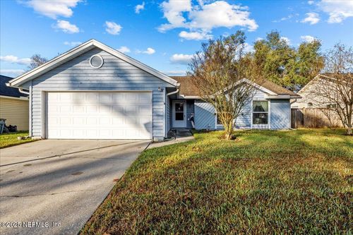 7868 Moss Pointe Trail E, JACKSONVILLE, FL, 32244 | Card Image