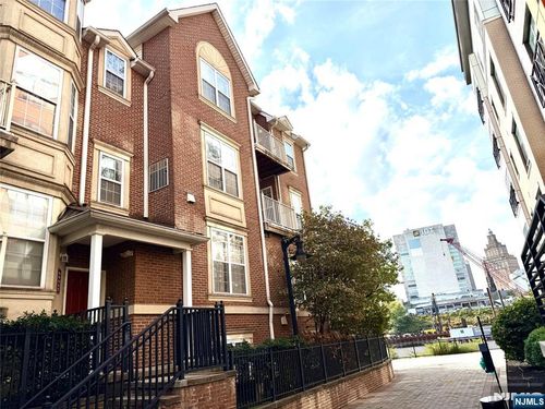 201 Dey, Harrison, NJ, 07029 | Card Image