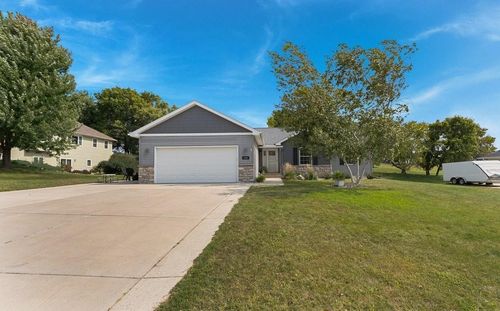 315 Trailstone Dr Sw, Cokato, MN, 55321-4229 | Card Image