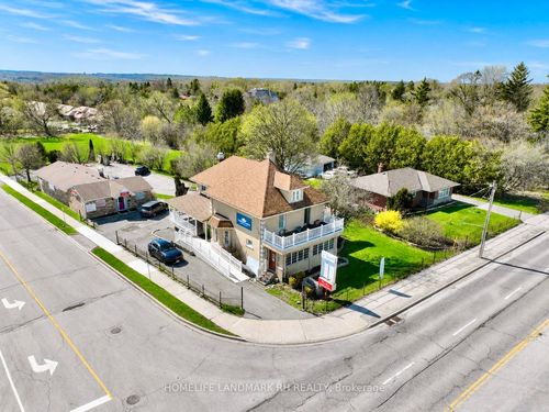 17766 Leslie St, Newmarket, ON, L3Y4W4 | Card Image