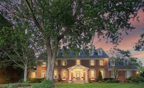 5854 Loma Linda Lane Ne, Canton, OH, 44721 | Card Image
