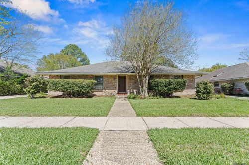 825 Bourbon Ave, Baton Rouge, LA, 70808 | Card Image