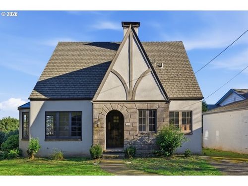 7202 S Corbett Ave, Portland, OR, 97219-2904 | Card Image