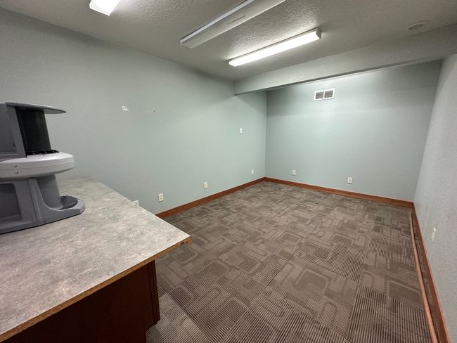 820 W Summit St, Home with 0 bedrooms, 0 bathrooms and null parking in Winterset IA | Image 25