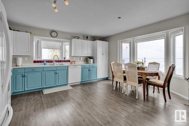 6510 50 Ave, House other with 4 bedrooms, 3 bathrooms and null parking in Alberta Beach AB | Image 16