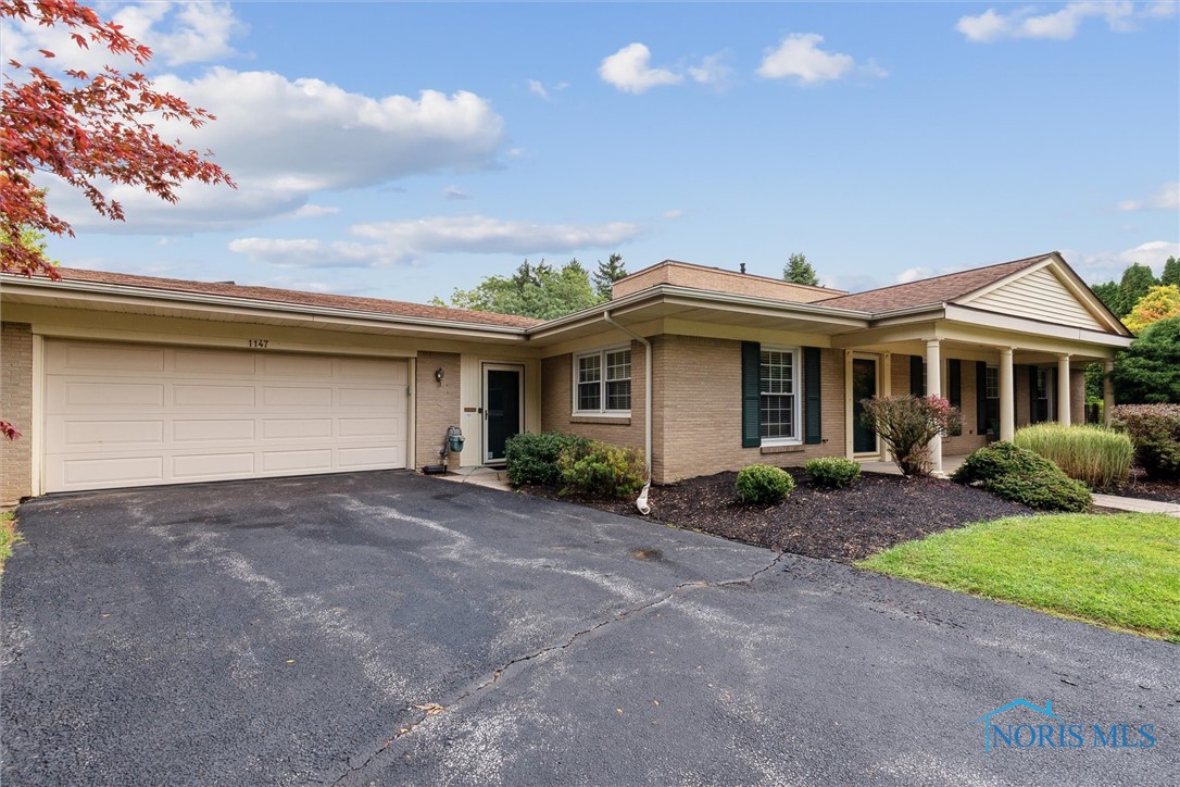 Brigitte Dr, Toledo, OH 43614