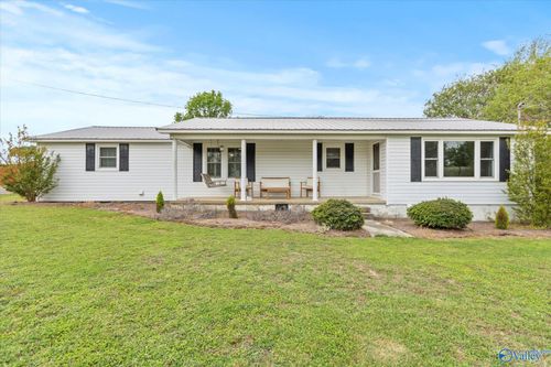 568 Rabbit Town Rd, Albertville, AL, 35950-4711 | Card Image