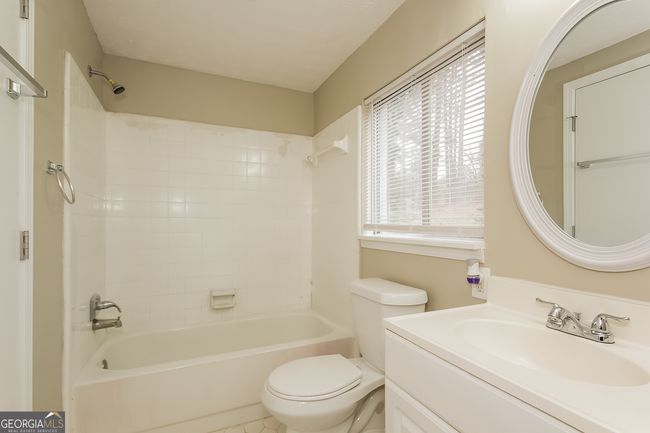 7259 Merlin Way, House other with 4 bedrooms, 3 bathrooms and null parking in Riverdale GA | Image 14