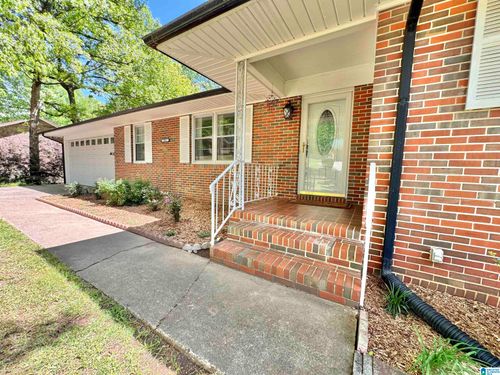 921 Boswell Dr, OXFORD, AL, 36203-2213 | Card Image