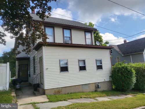 25 E 5th St, JIM THORPE, PA, 18229-2404 | Card Image