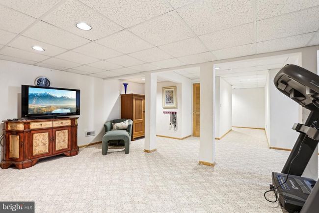 32 Arnold Ln, House other with 4 bedrooms, 3 bathrooms and null parking in ROBBINSVILLE NJ | Image 42