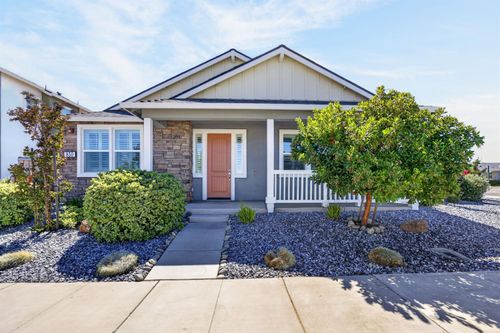 850 W Main St, Winters, CA, 95694-1861 | Card Image