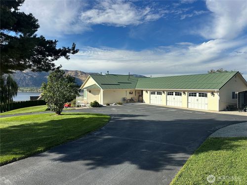 7 Lake Breeze Ln, Oroville, WA, 98844-9216 | Card Image