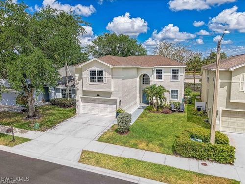 69 Burnt Pine Dr, NAPLES, FL, 34119-9759 | Card Image