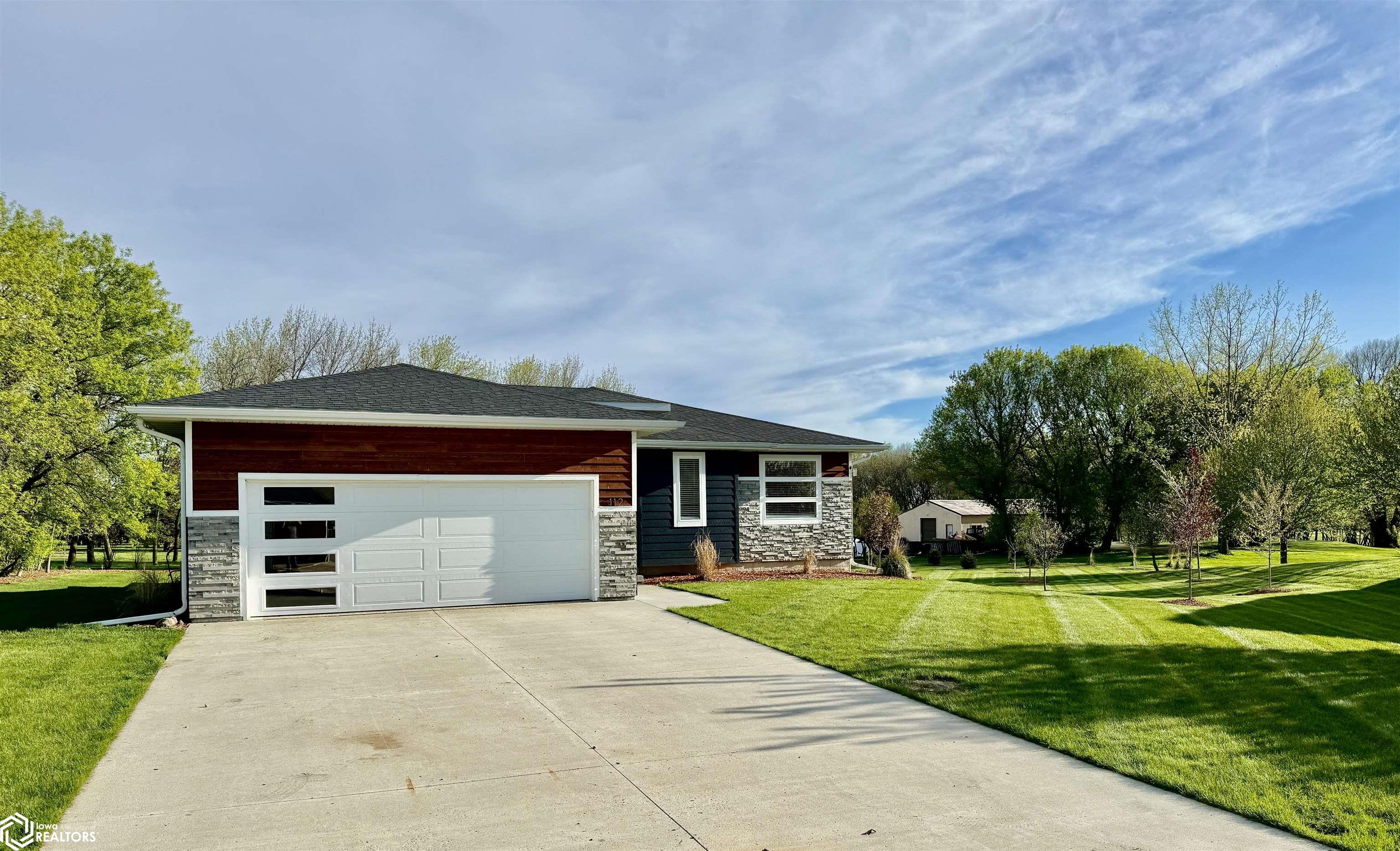 Fairmeadows Ln, Forest City, IA 50436