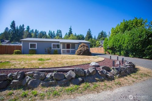 12867 Beech Ave Nw, Poulsbo, WA, 98370-8141 | Card Image