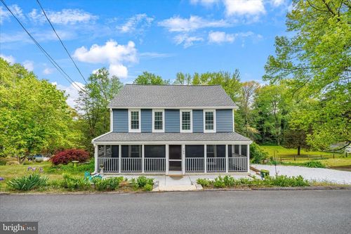 766 Dividing Creek Rd, Arnold, MD, 21012-1004 | Card Image