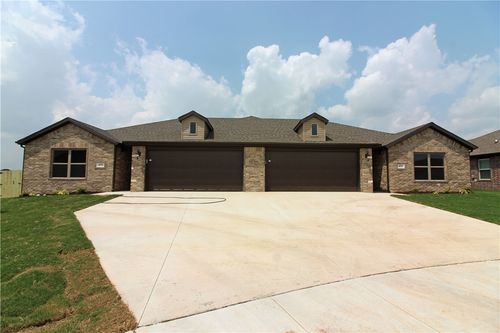 471 Barbet Dr, Centerton, AR, 72719-5070 | Card Image