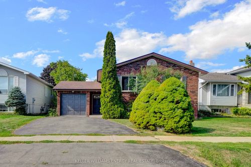 27 First Ave, Wellington, ON, K0K3L0 | Card Image