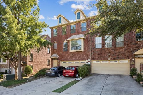 2564 Chambers Dr, Lewisville, TX, 75067-8202 | Card Image