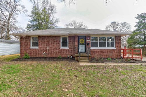 1917 N Ruston Avenue, Evansville, IN, 47711-4423 | Card Image