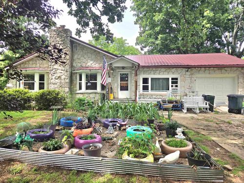 708 Parks St, Mountain View, AR, 72560-8603 | Card Image