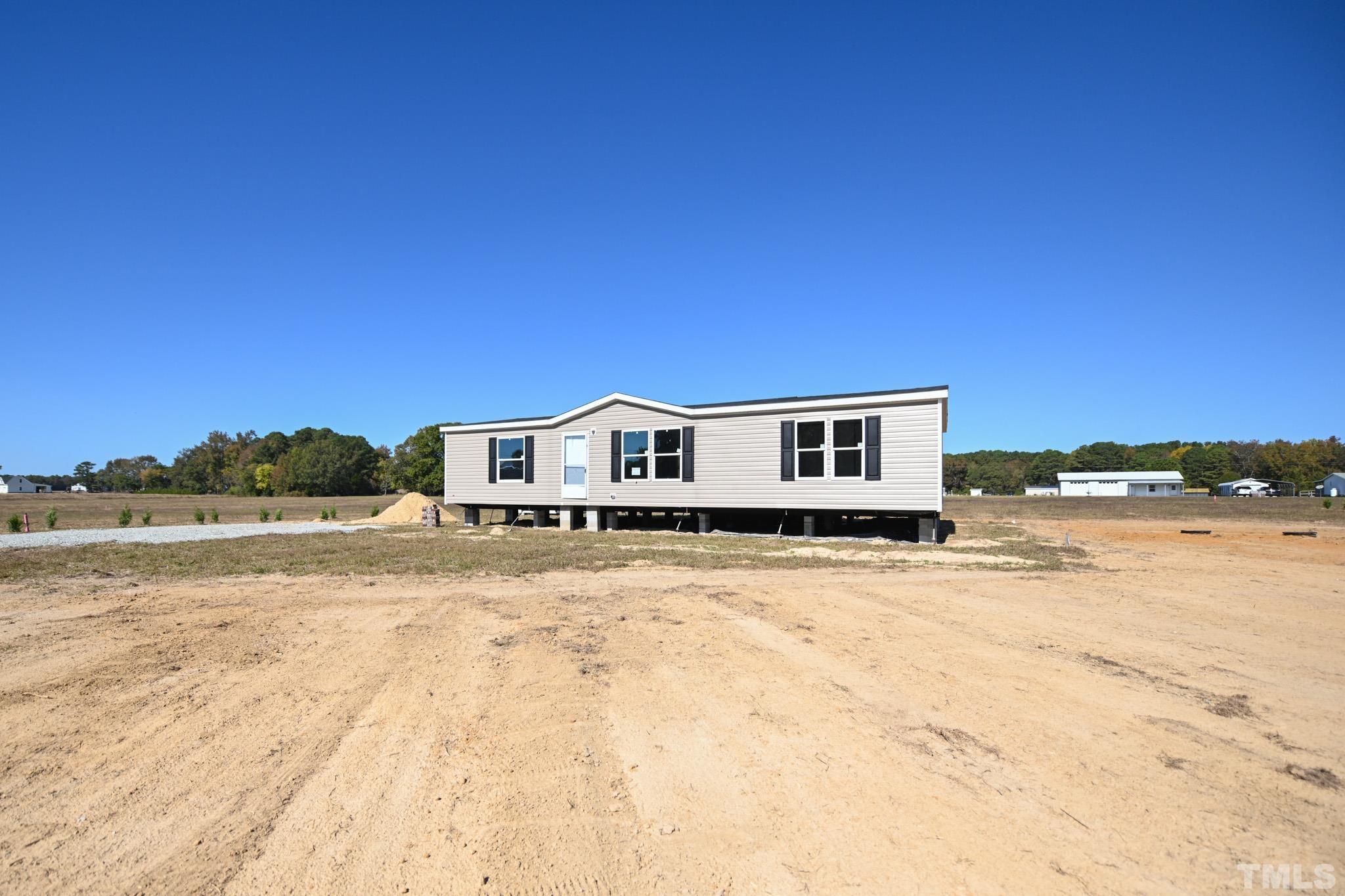 4091 Us 301 Highway, For Sale in Selma - Zoocasa