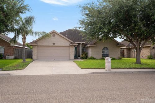 1301 Ambrosia Dr, Weslaco, TX, 78596-6733 | Card Image