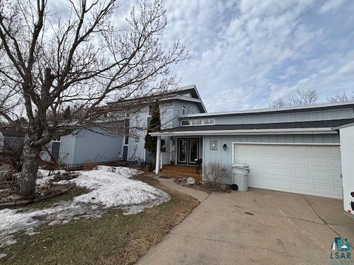 333 5th Ave Ne, Chisholm, MN, 55719-1325 | Card Image