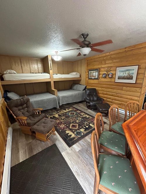 975 175th Ave Se, Kerkhoven, MN, 56252-9531 | Card Image