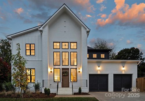 3856 Moultrie St, Charlotte, NC, 28209-2410 | Card Image