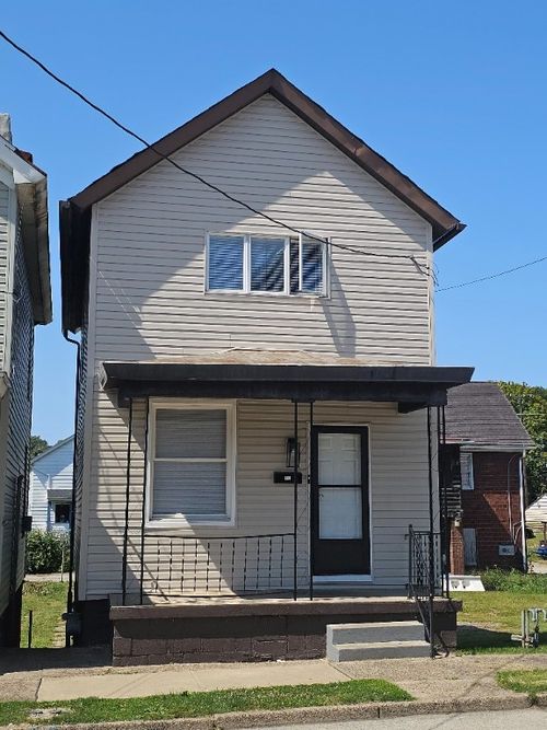 113 S 13th St, Jeannette, PA, 15644-2014 | Card Image
