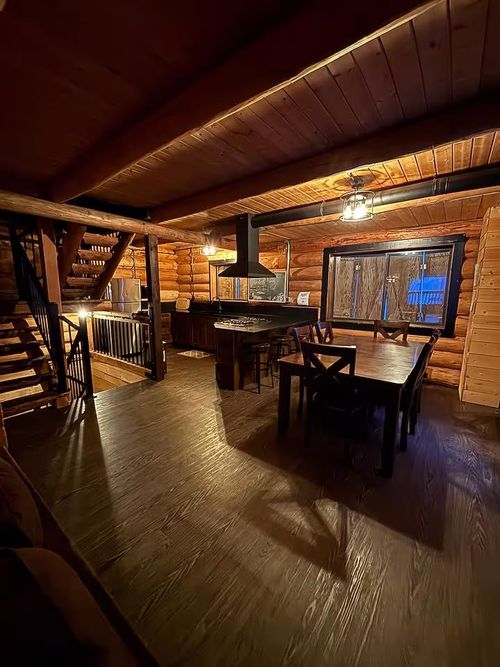 {{alt}} | Card Image