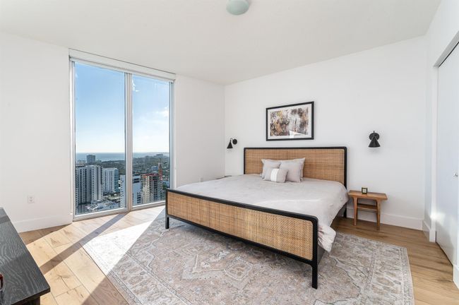 APT-4012 - 185 Sw 7 Th St, Condo with 2 bedrooms, 3 bathrooms and null parking in Miami FL | Image 6