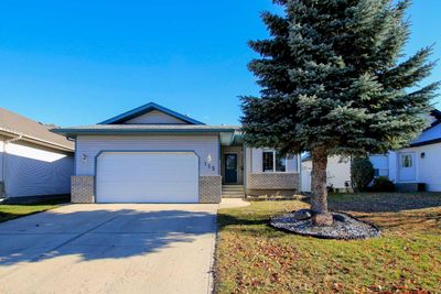 112 Archibald Cres, House detached with 4 bedrooms, 3 bathrooms and 4 parking in Red Deer AB | Image 2