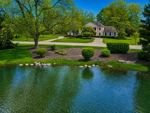 7 Willow Bay Dr, South Barrington, IL, 60010-7115 | Card Image