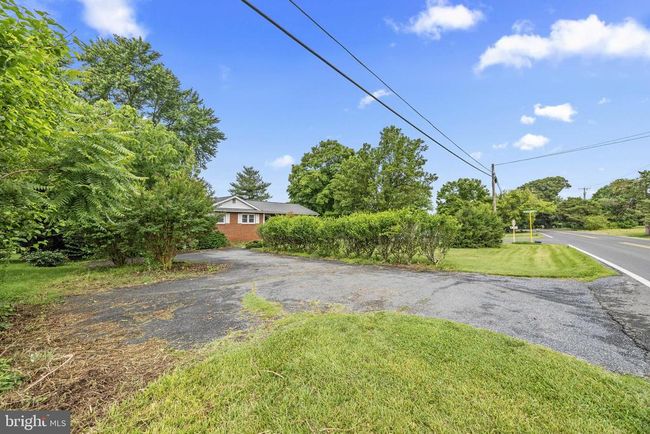 22286 Senedo Rd, House other with 3 bedrooms, 2 bathrooms and null parking in EDINBURG VA | Image 34