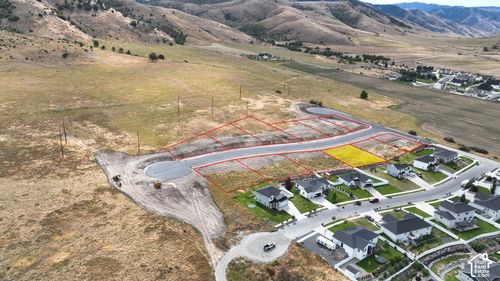 64-89 S 1300 E, Smithfield, UT, 84335 | Card Image