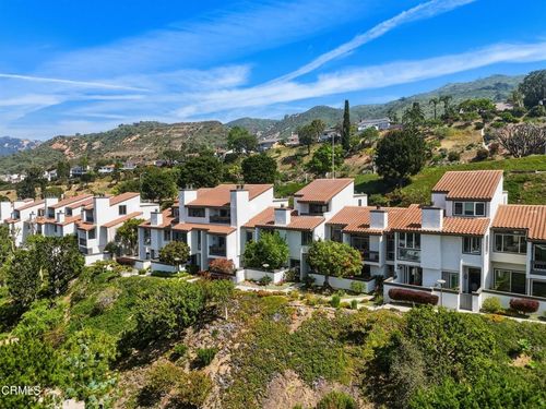 1776 Palisades Dr, Pacific Palisades, CA, 90272-2116 | Card Image