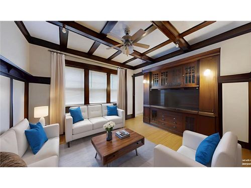 apt-201-604 Holly Ave, Saint Paul, MN, 55102-2266 | Card Image
