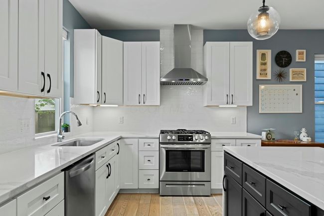 406 Stoddart Ave, House other with 3 bedrooms, 3 bathrooms and null parking in Columbus OH | Image 24
