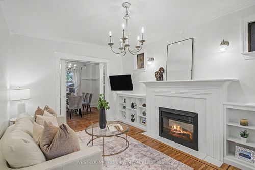 21 Springer Ave, Hamilton, ON, L8M2W7 | Card Image