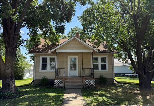 411 S Bismark St, Concordia, MO, 64020-8138 | Card Image