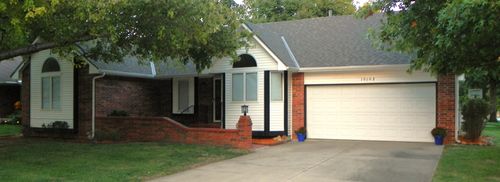 10102 W Westport Ct., Wichita, KS, 67212-6716 | Card Image
