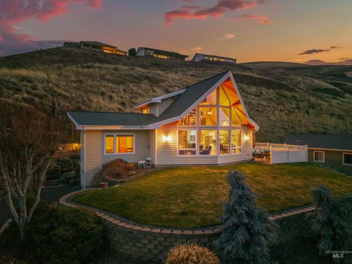 66 Appleford Ct, Asotin, WA, 99402-0209 | Card Image