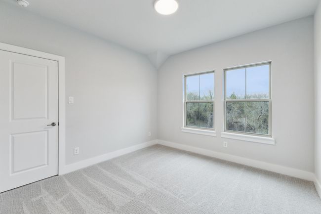Spare room with carpet and a smoke detector | Image 28